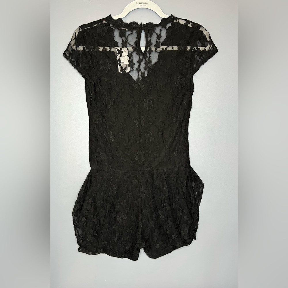 Forever 21 Romper M Black Floral Lace Coquette V Neck Sexy Whimsygoth Fairy Goth - Picture 4 of 16